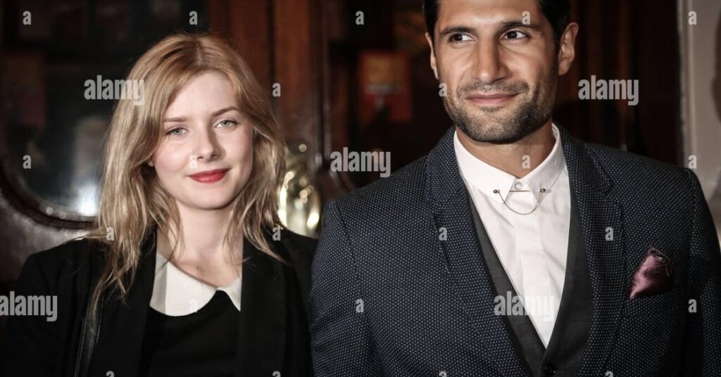 Discover Kayvan Novak Wife